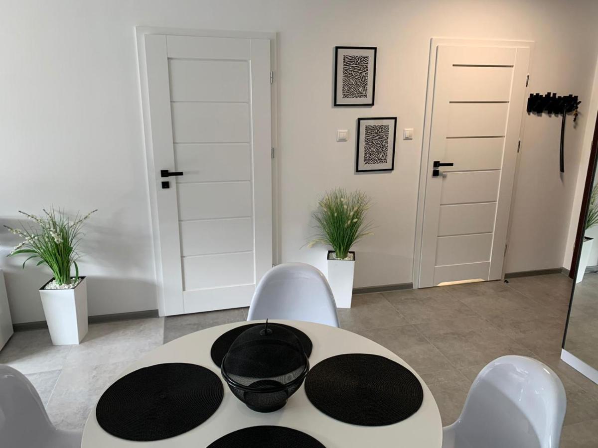 Appartamento Apartament Na Wydmie Ustka Esterno foto